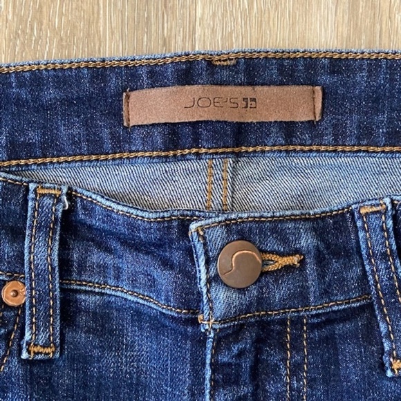 JOE'S JEANS Distressed Slim Crop Dark Wash Sz 26 - Picture 4 of 8